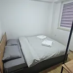 아파트 Luxury Iva Iv *