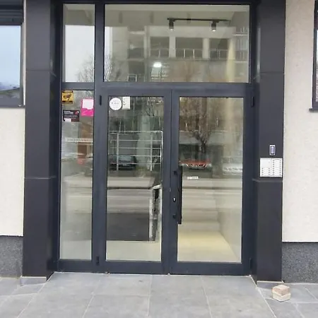 Luxury Iva Iv Üsküp