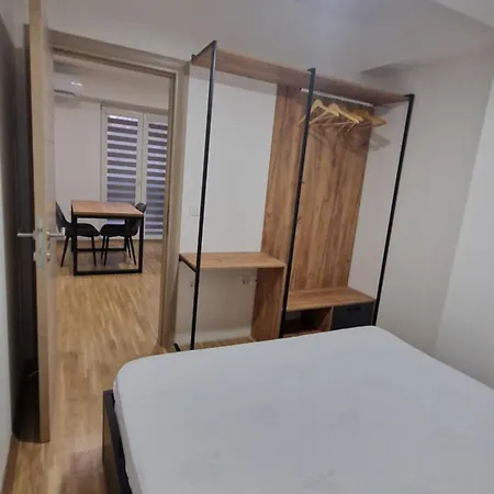 아파트 Luxury Iva Iv 스코페